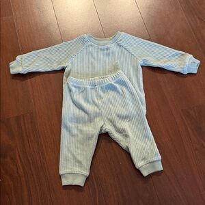 BABY GAP VELOUR SET 12 MONTHS